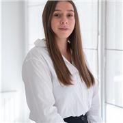 Professeur particulier de droit pour étudiants. Diplômée de la faculté de droit.